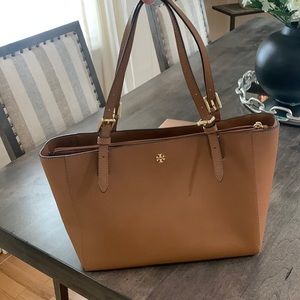 Tory Burch brown purse